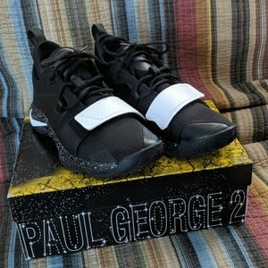Paule George II Basketball Sneaker